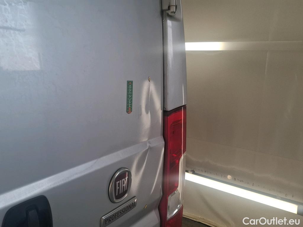  Fiat  Ducato FIAT  / 2014 / 4P / Fourgon tôlé 2.3 Multijet 140 3.5 C H2 Pro Lounge #28