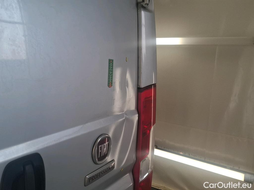  Fiat  Ducato FIAT  / 2014 / 4P / Fourgon tôlé 2.3 Multijet 140 3.5 C H2 Pro Lounge #27