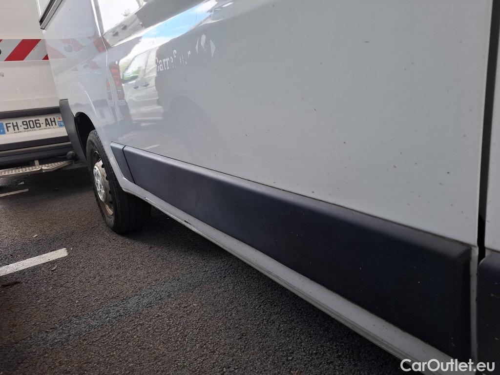  Fiat  Ducato FIAT  VU 4p Fourgon 3 0 M H2 2 0 Multijet 115 Pack Pro Nav #38