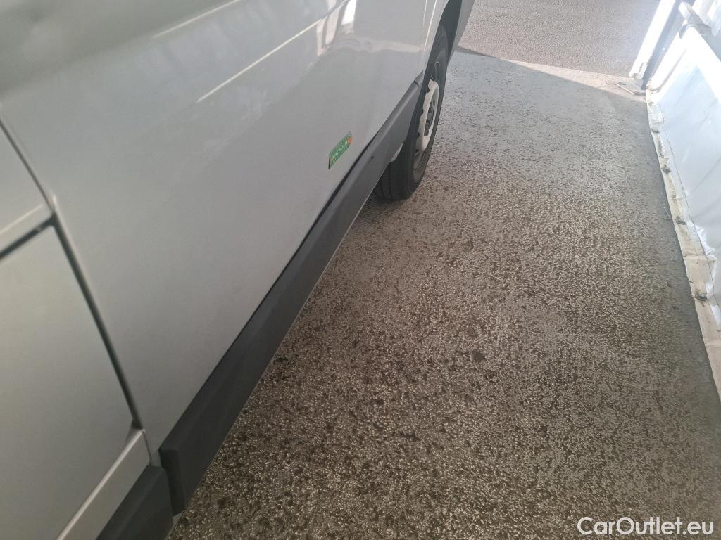  Fiat  Ducato FIAT  / 2014 / 4P / Fourgon tôlé 2.3 Multijet 140 3.5 C H2 Pro Lounge #95