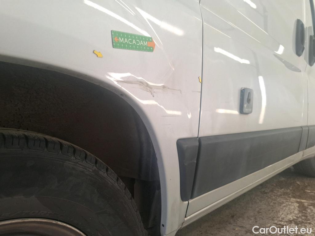  Fiat  Ducato FIAT  / 2014 / 4P / Fourgon tôlé 2.3 Multijet 140 3.5 C H2 Pro Lounge #38