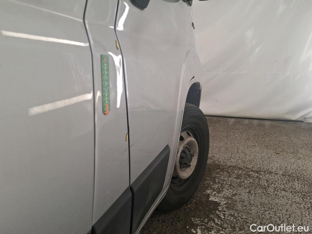 Fiat  Ducato FIAT  / 2014 / 4P / Fourgon tôlé 2.3 Multijet 140 3.5 C H2 Pro Lounge #70