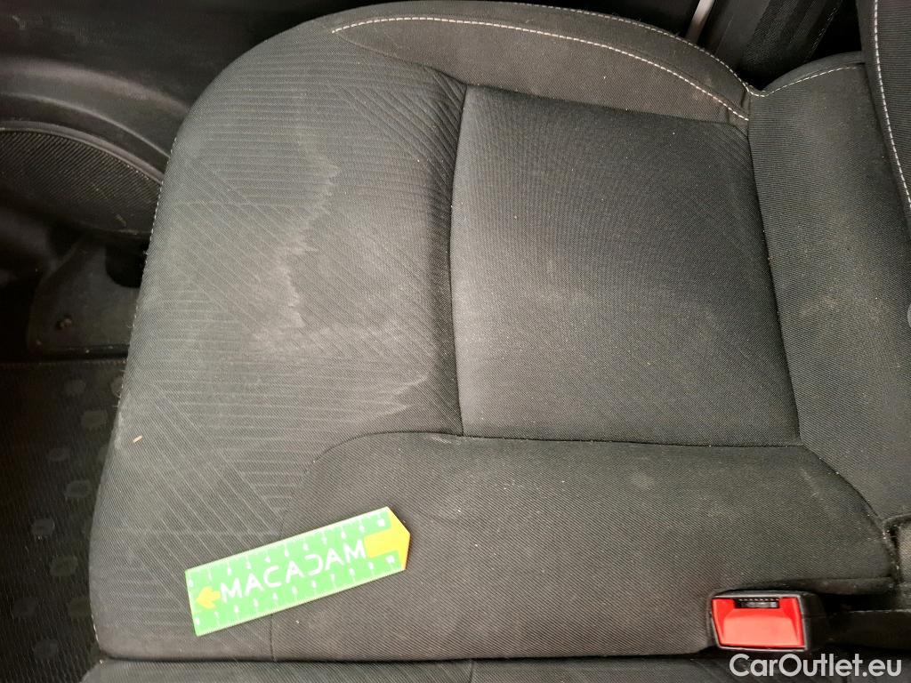  Renault  Trafic RENAULT  / 2019 / 4P / Fourgon tole FG GCF L1H1 1000 Energy dCi 145 EDC #15