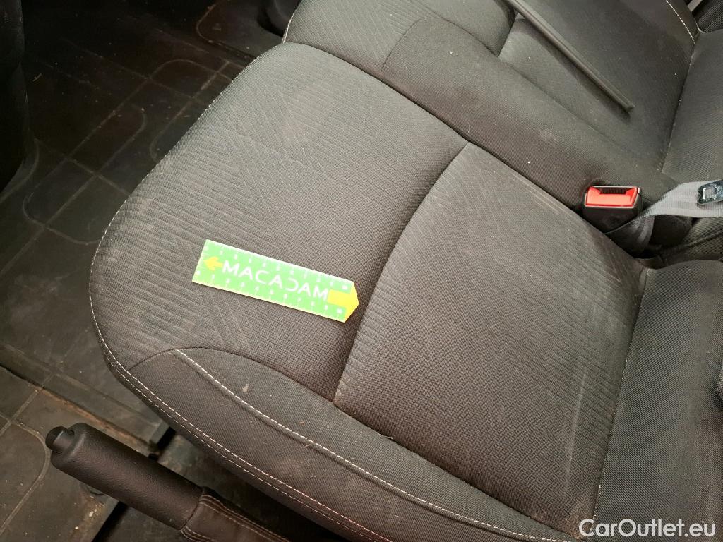  Renault  Trafic  Fourgon L1H1 3T Grand Confort 2.0 dCi 130CV BVM6 E6d #27