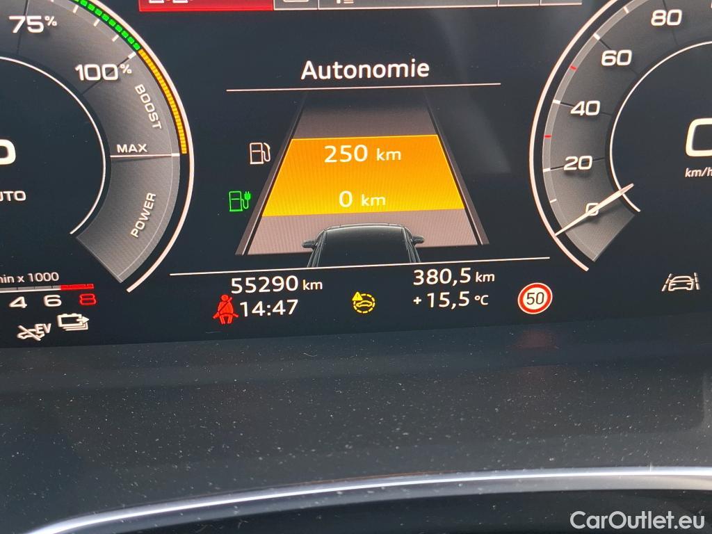  Audi  Q3 AUDI  / 2018 / 5P / SUV 45 TFSI E 245 S TRONIC S LINE #21