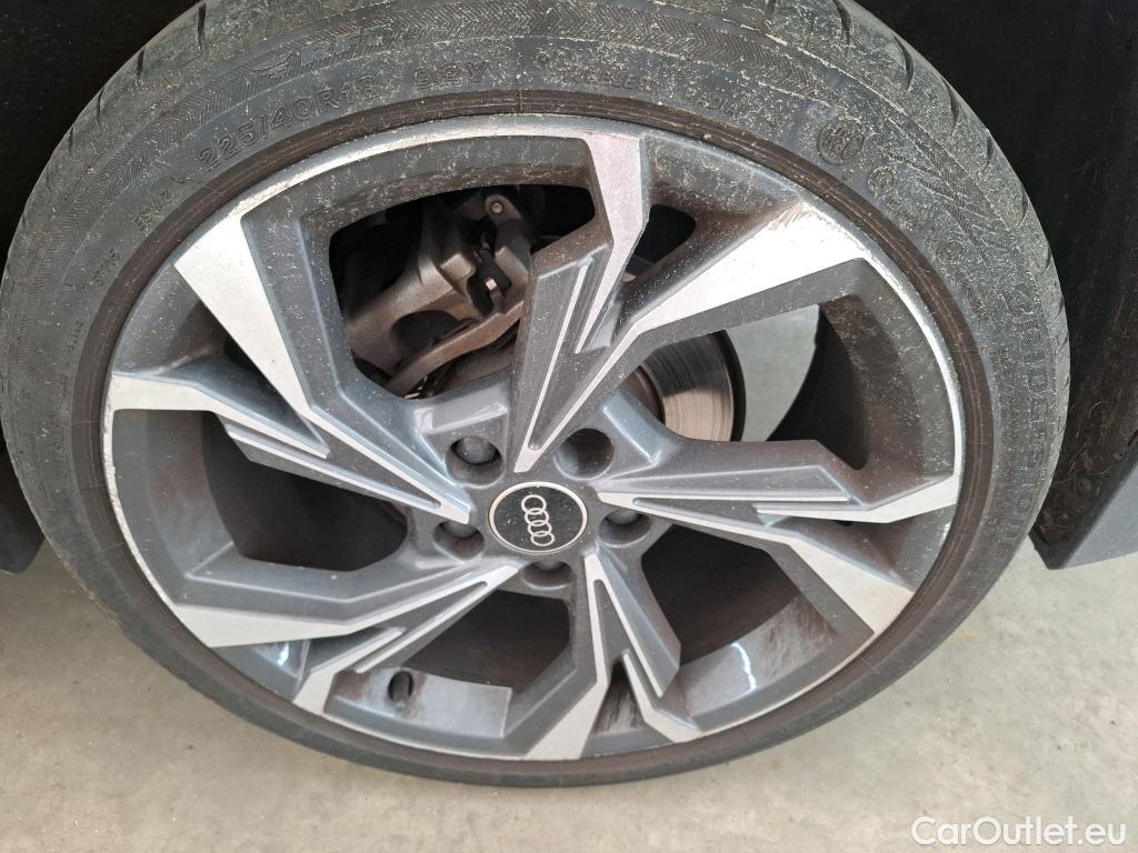  Audi  A3 AUDI  Sportback / 2020 / 5P / Berline 30 TFSI MHEV S Tronic 110 S Line #53