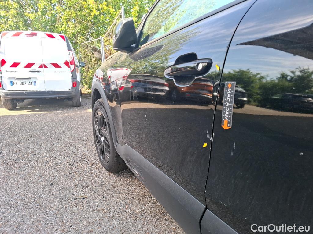  Citroen  C4 CITROEN  X / 2022 / 4P / Berline PureTech 130 S&S EAT8 Feel Pack #1