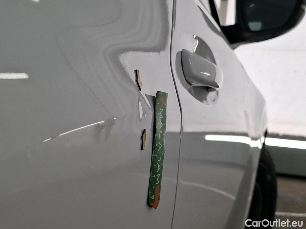  Peugeot  208  Active 1.2 PureTech 100CV BVM6 E6d #43