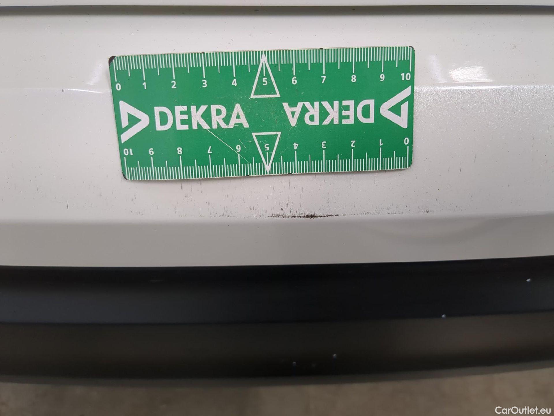  Nissan  Qashqai NISSAN  5p Crossover 1.6 DCI 130 N-Connecta #22