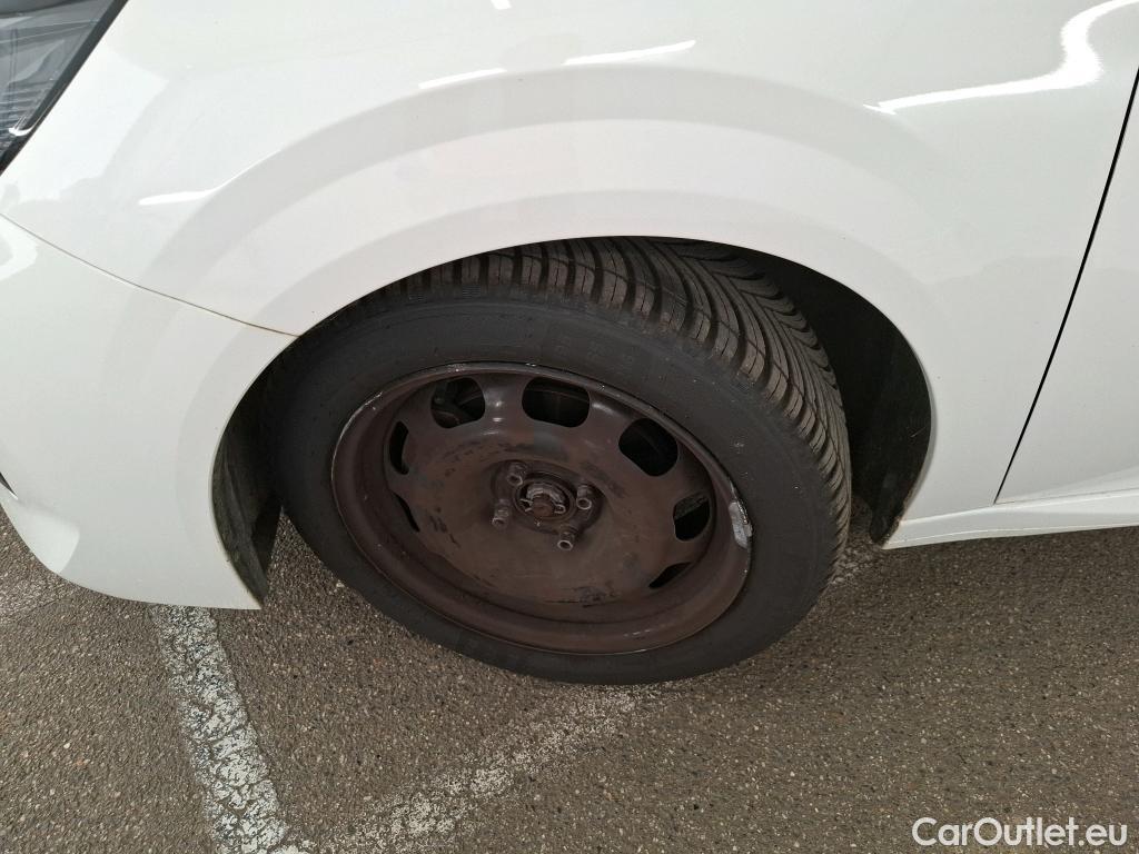  Peugeot  208  Active 1.2 PureTech 100CV BVM6 E6d #44