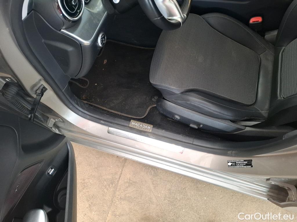  Mercedes  C-Klasse MERCEDES-BENZ Classe C Berline / 2021 / 4P / Berline C 200 d Business Line #30