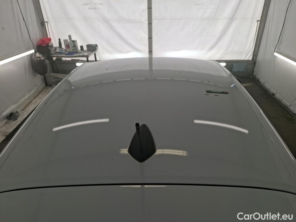  Peugeot  208 PEUGEOT  / 2023 / 5P / Berline PureTech 100 S&S Active #22