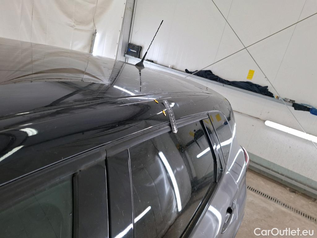  Renault  Captur  Intens 1.3 TCe 150CV BVM6 E6dT #29