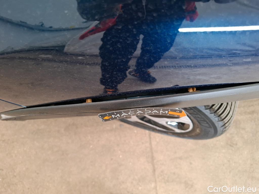  Renault  Captur  Intens 1.3 TCe 150CV BVA6 E6dT #96