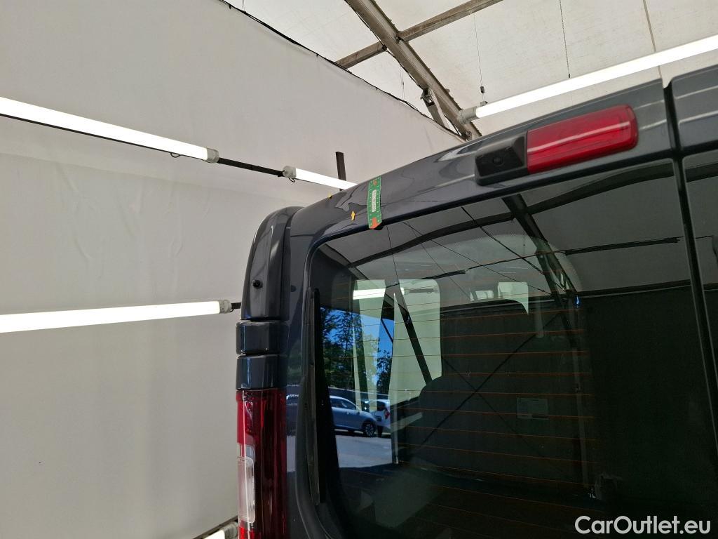  Renault  Trafic RENAULT  / 2021 / 4P / Combi NV Zen L1 Energy dCi 150 S&S - 8 pl #11