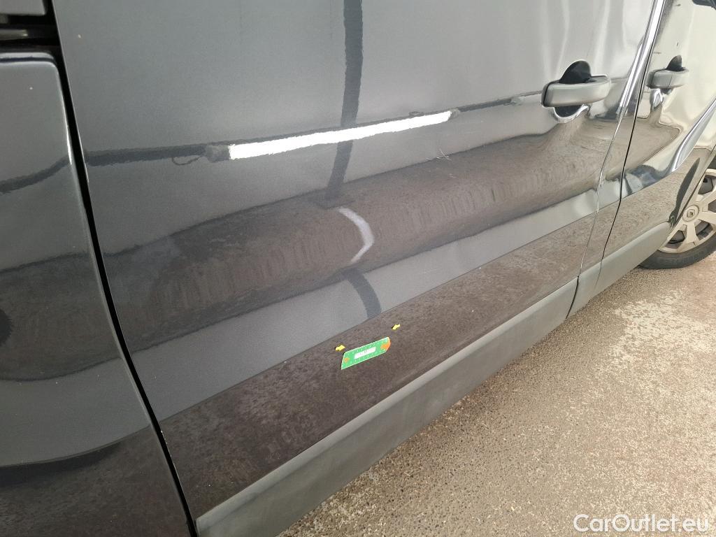  Renault  Trafic RENAULT  / 2021 / 4P / Combi NV Zen L1 Energy dCi 150 S&S - 8 pl #14
