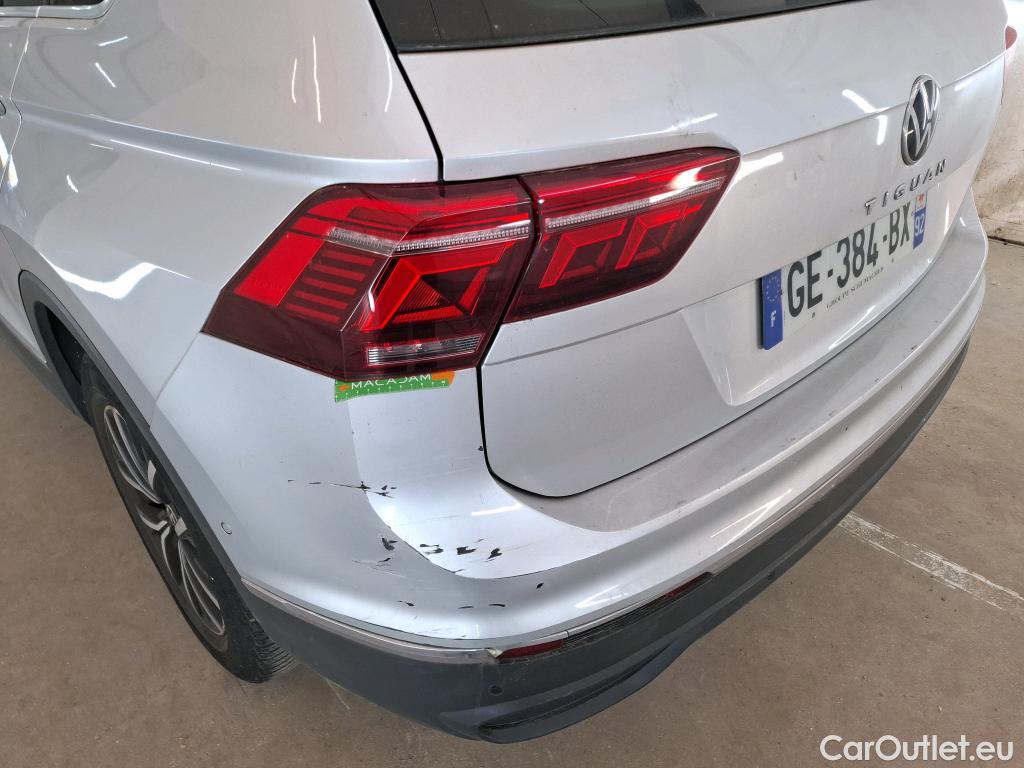  Volkswagen  Tiguan VOLKSWAGEN  / 2020 / 5P / SUV 1.5 TSI 150 DSG7 Life #6