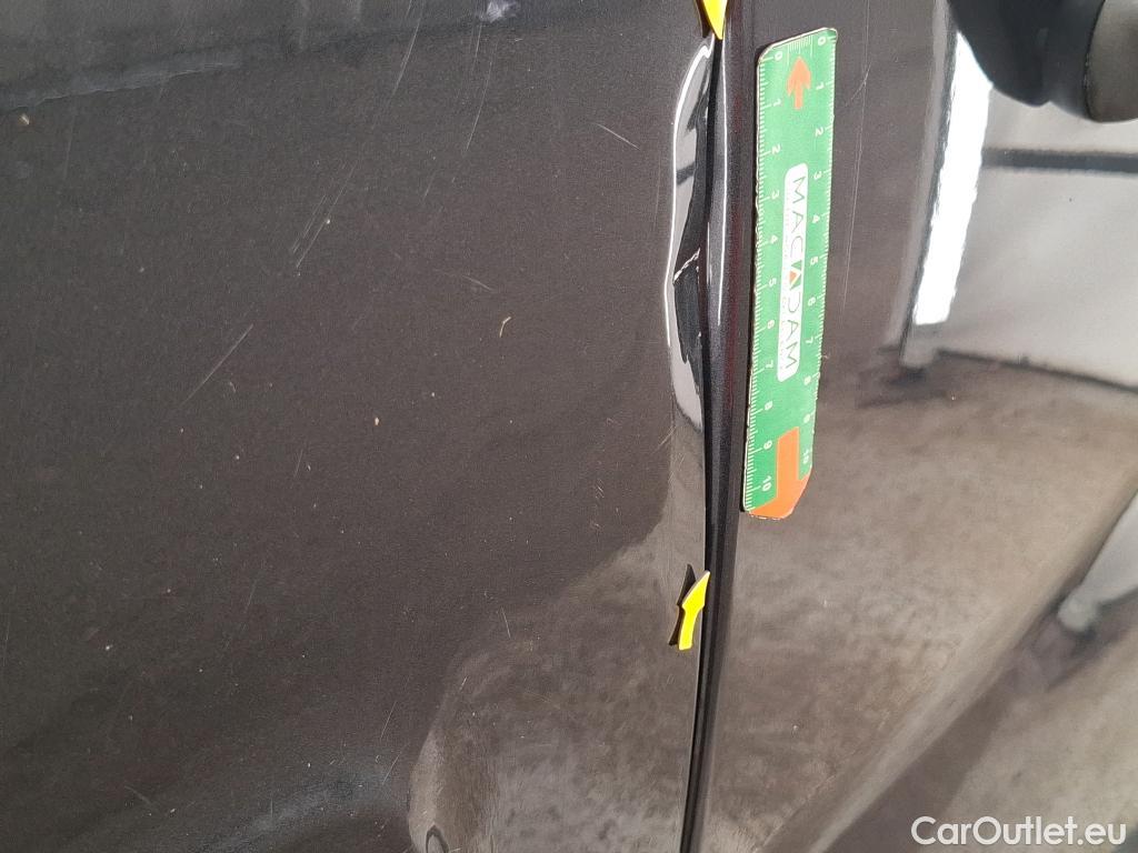  Renault  Trafic RENAULT  / 2021 / 4P / Combi NV Zen L1 Energy dCi 150 S&S - 8 pl #13
