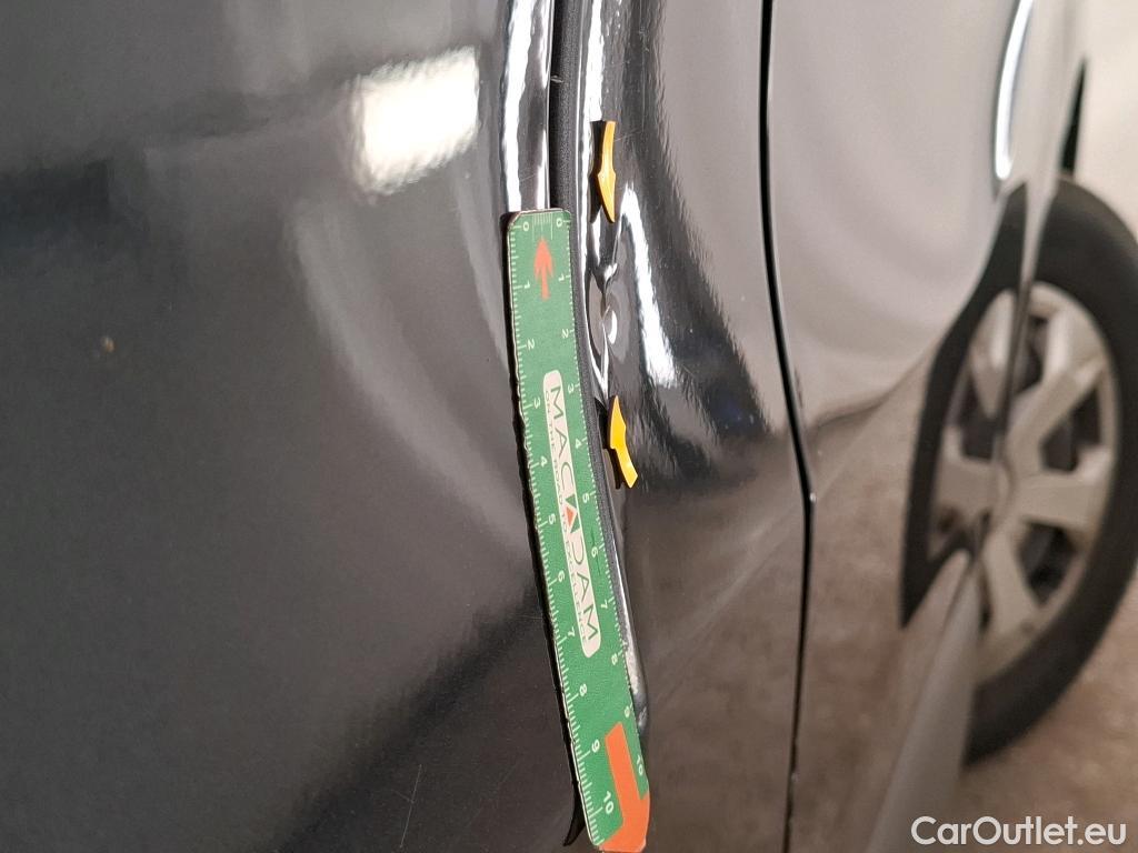  Renault  Trafic RENAULT  / 2021 / 4P / Combi NV Zen L1 Energy dCi 150 S&S - 8 pl #32