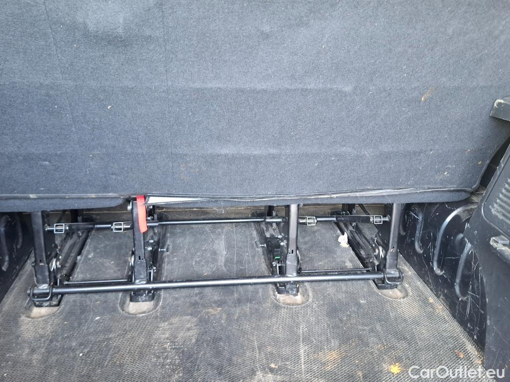 Renault  Trafic RENAULT  / 2021 / 4P / Combi NV Zen L1 Energy dCi 150 S&S - 8 pl #42