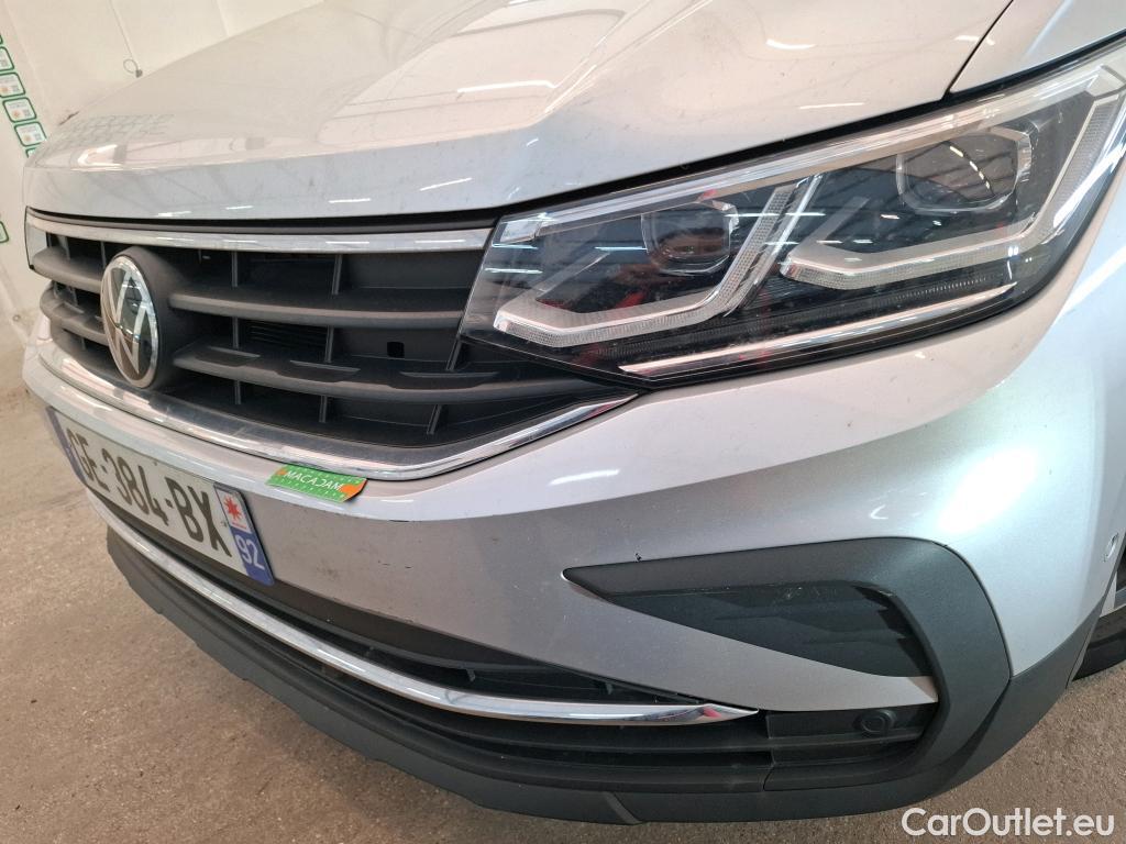 Volkswagen  Tiguan VOLKSWAGEN  / 2020 / 5P / SUV 1.5 TSI 150 DSG7 Life #14