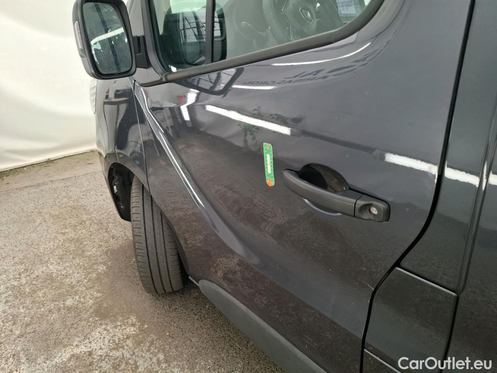  Renault  Trafic RENAULT  / 2021 / 4P / Combi NV Zen L1 Energy dCi 150 S&S - 8 pl #17