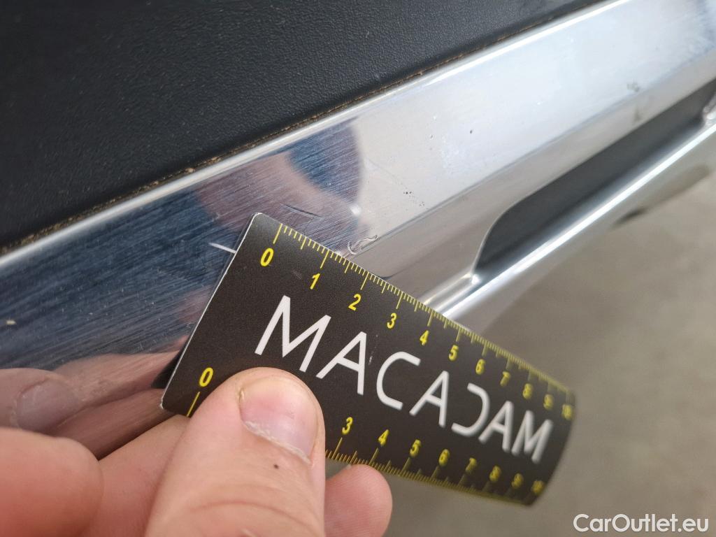  Mercedes  GLC MERCEDES-BENZ  / 2022 / 5P / SUV  300 e Avantgarde Line 4MATIC #20