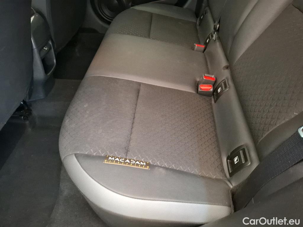  Nissan  Juke NISSAN  2019 5P Crossover Hybrid 143 Business+ #14