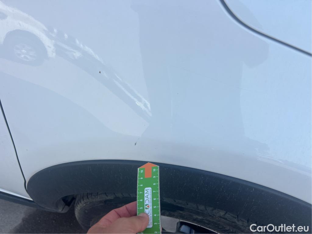  Citroen  C3 CITROEN  / 2020 / 5P / berlina con portón PureTech 81KW (110CV) S&S Feel Pack (AC2) #21