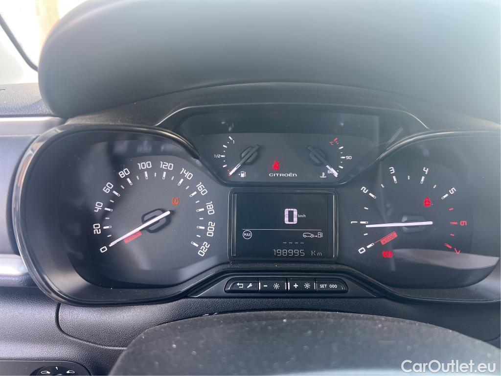  Citroen  C3 CITROEN  / 2020 / 5P / berlina con portón PureTech 81KW (110CV) S&S Feel Pack (AC2) #32