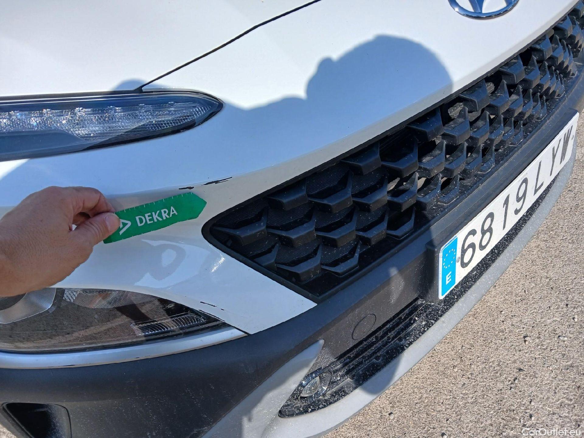 Hyundai  Konna HYUNDAI Kona / 2020 / 5P / todoterreno 1.6 GDI HEV Maxx DCT #2