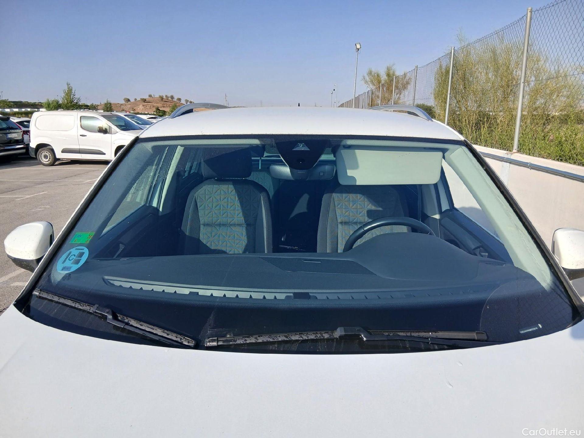  Volkswagen  Tiguan VOLKSWAGEN  / 2020 / 5P / todoterreno Life 1.5 TSI 110kW (150CV) DSG #1