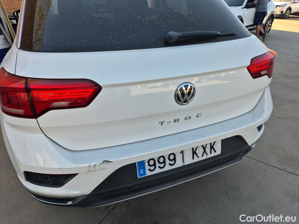 Volkswagen  T-ROC VOLKSWAGEN  / 2017 / 5P / todoterreno Advance 1.0 TSI 85kW (115CV) #17