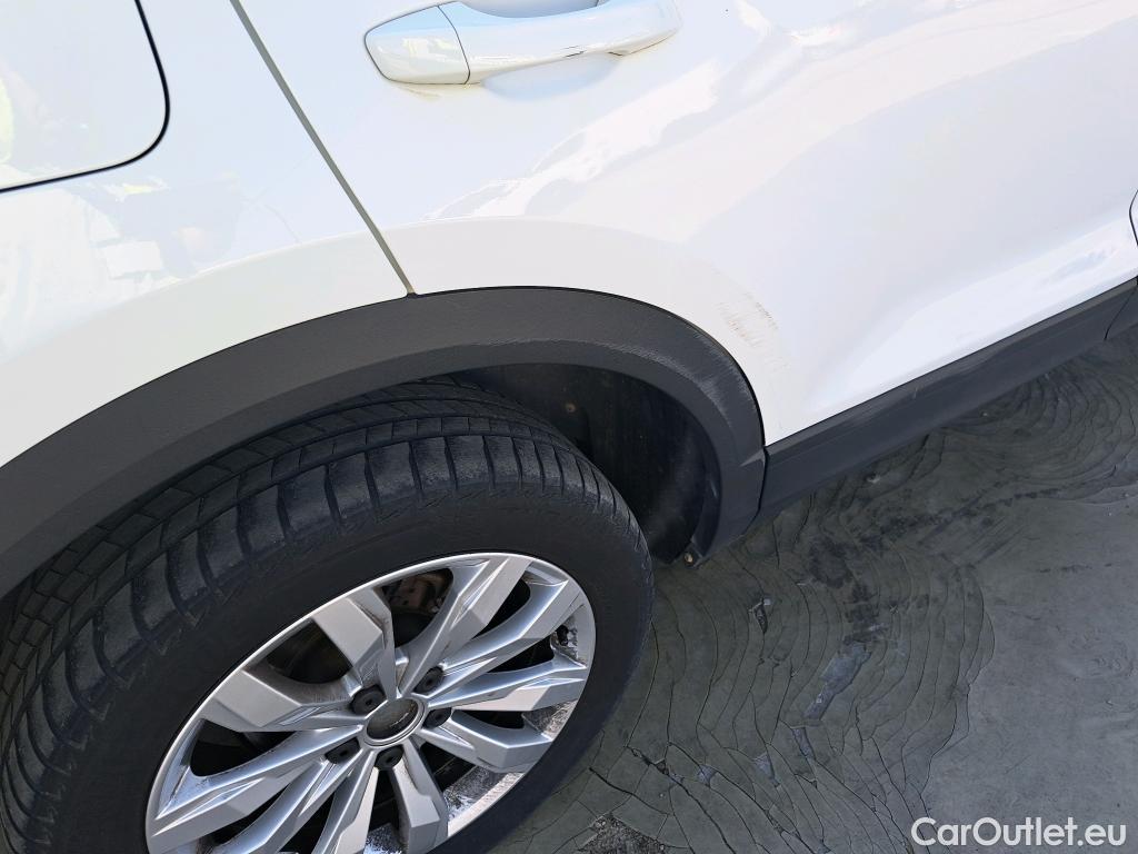  Volkswagen  T-ROC VOLKSWAGEN  / 2017 / 5P / todoterreno Advance 2.0 TDI 85kW (115CV) #24