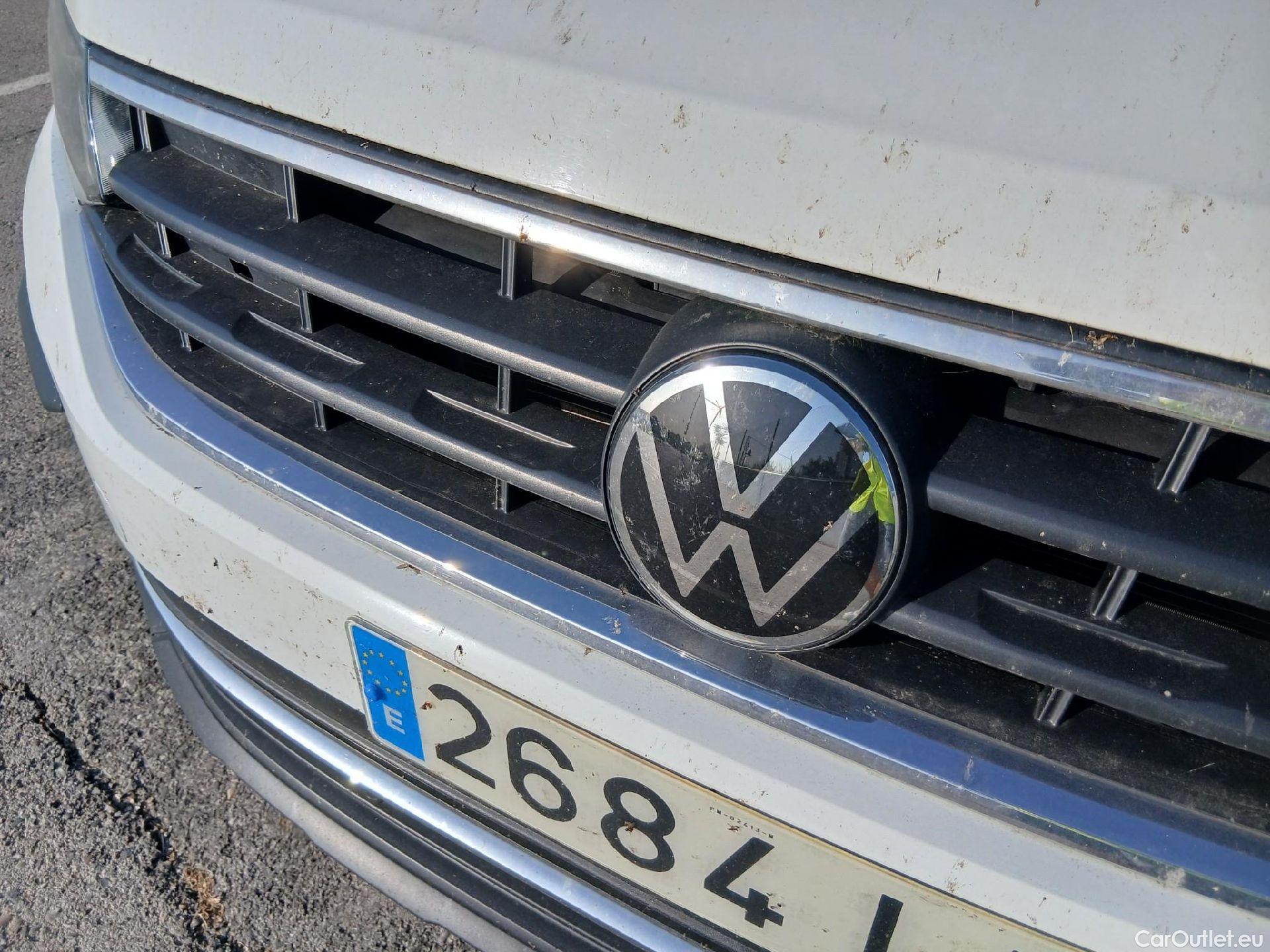  Volkswagen  Tiguan VOLKSWAGEN  / 2020 / 5P / todoterreno Life 1.5 TSI 110kW (150CV) DSG #10