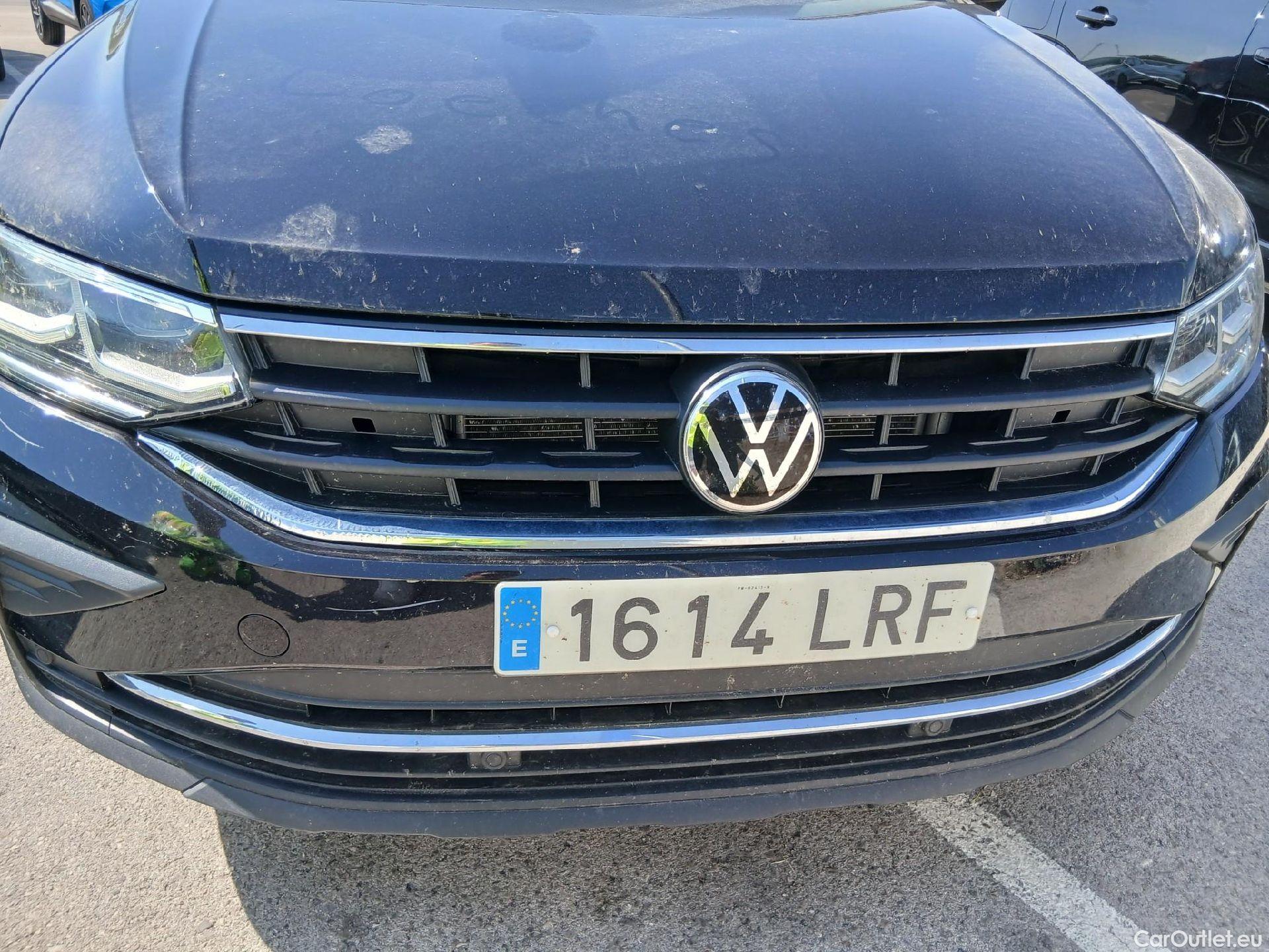  Volkswagen  Tiguan VOLKSWAGEN  / 2020 / 5P / todoterreno Life 2.0 TDI 110kW (150CV) DSG (AC2) #11