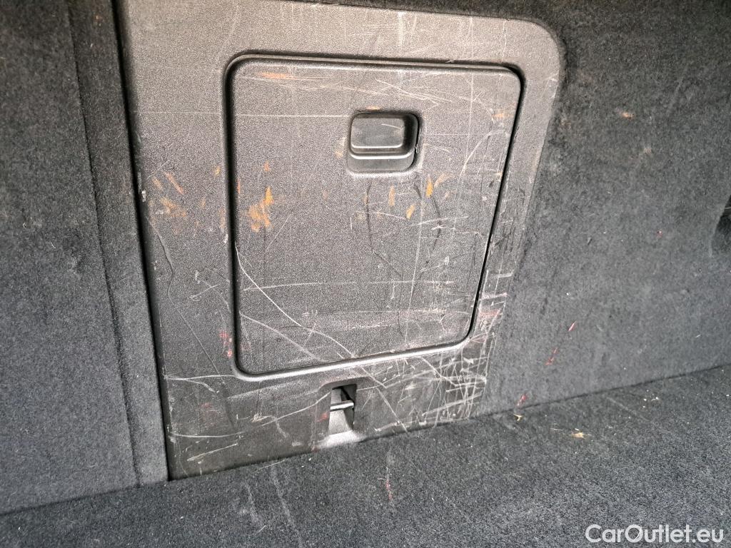  Volvo  XC60 VOLVO  / 2017 / 5P / todoterreno 2.0 B4 D Inscription Auto #28