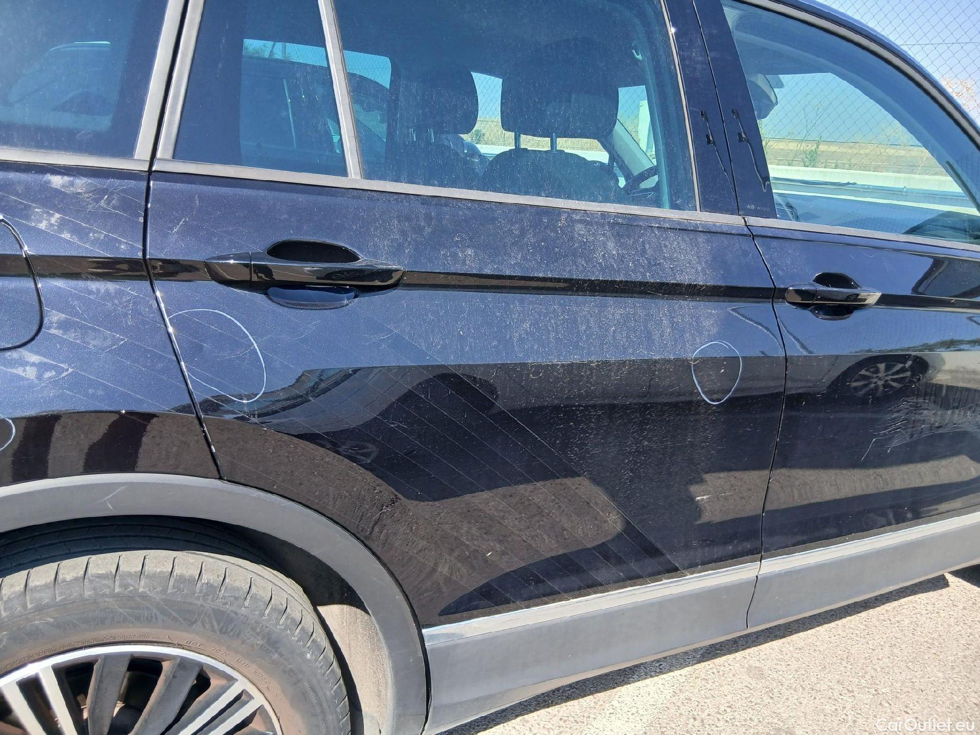  Volkswagen  Tiguan VOLKSWAGEN  / 2020 / 5P / todoterreno Life 2.0 TDI 110kW (150CV) DSG (AC2) #34