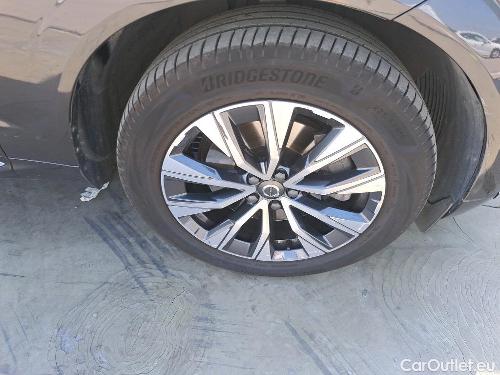  Volvo  XC60 VOLVO  / 2017 / 5P / todoterreno 2.0 B4 D Inscription Auto #9