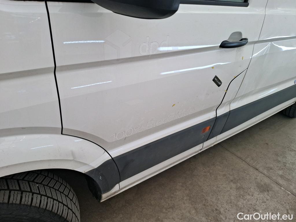  Volkswagen  Crafter  Fourgon e- 35 Fourgon mittellang Hochdach FWD 35kWh BVA #30