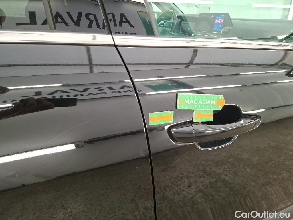  Citroen  C4 CITROEN  X / 2022 / 4P / Berline PureTech 130 S&S EAT8 Shine #20