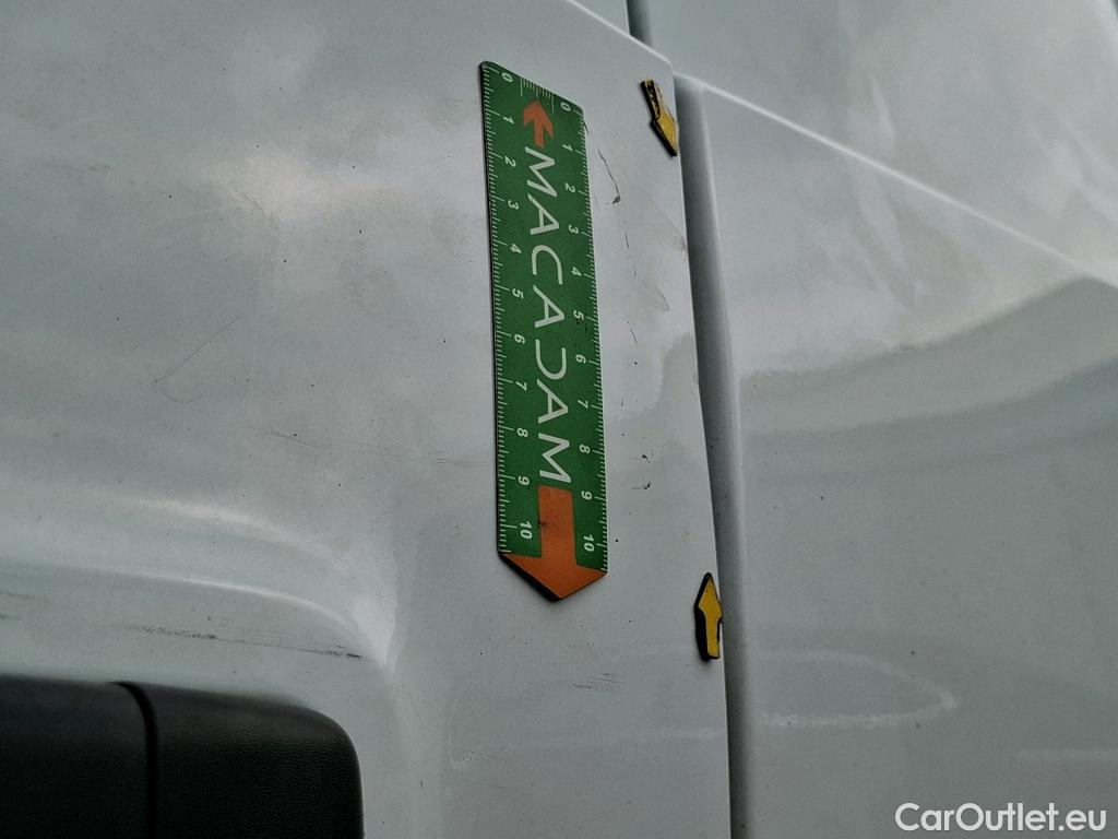  Renault  Trafic  Fourgon L1H1 3T Grand Confort 2.0 dCi 130CV BVM6 E6d #12
