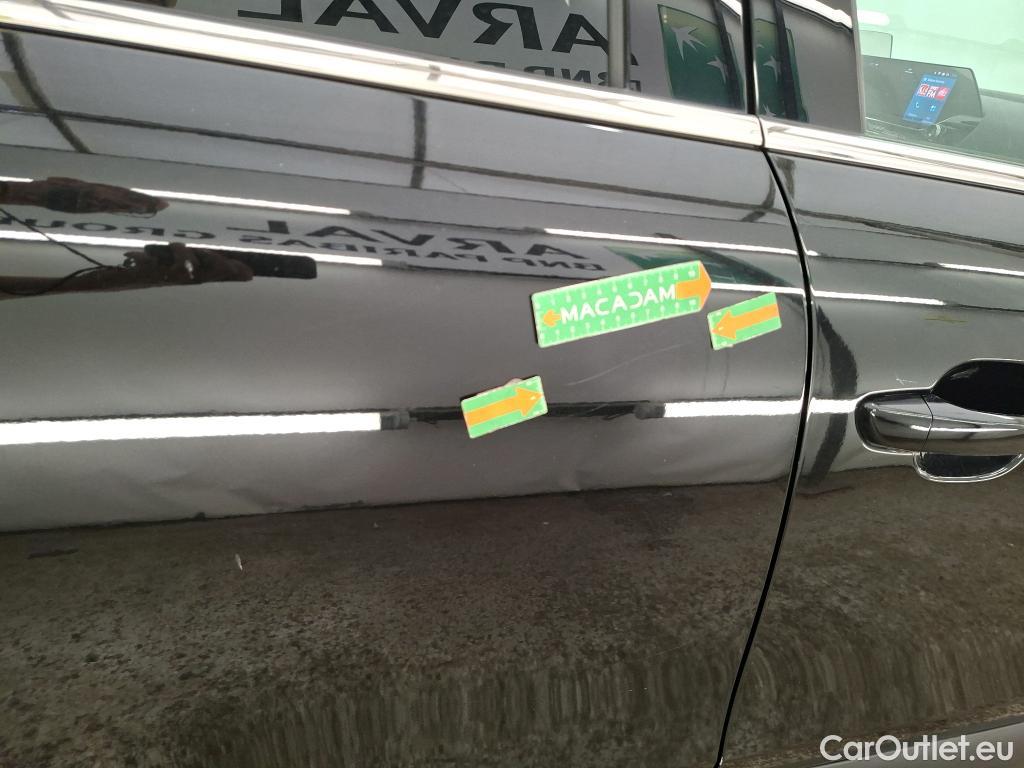  Citroen  C4 CITROEN  X / 2022 / 4P / Berline PureTech 130 S&S EAT8 Shine #5