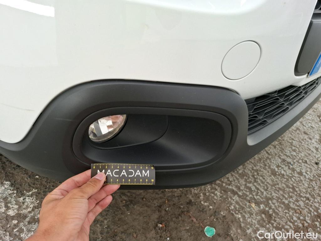  Citroen  C3  Société Feel 1.5 BlueHDI 100CV BVM5 E6dT #24