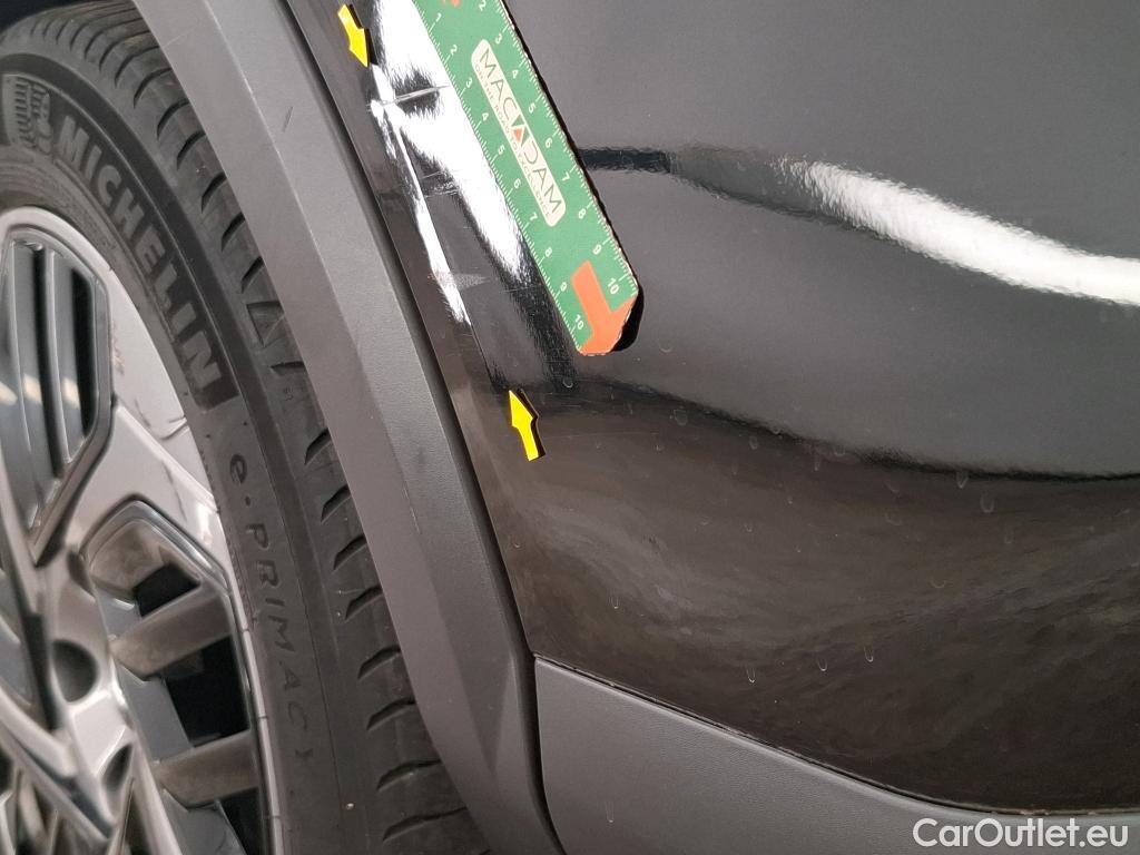  Citroen  C4  X Feel Pack 1.2 PureTech 130CV BVA8 6E #4