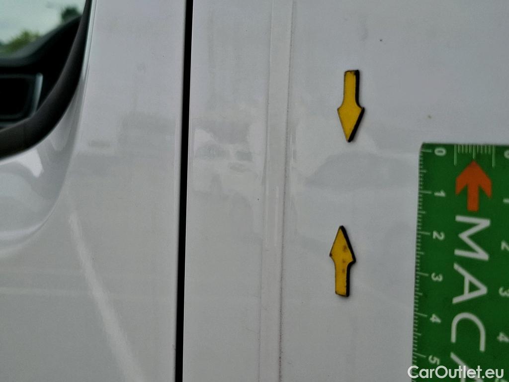  Renault  Trafic  Fourgon L1H1 3T Grand Confort 2.0 dCi 130CV BVM6 E6d #52