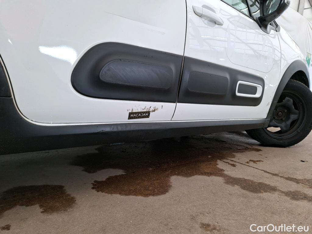  Citroen  C3 CITROEN  Société / 2020 / 5P / Berline BlueHDi 100 S&S BVM6 Feel Nav #17
