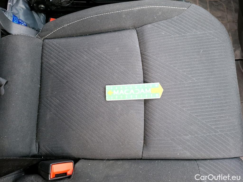  Renault  Trafic  Fourgon L1H1 3T Grand Confort 2.0 dCi 130CV BVM6 E6d #42