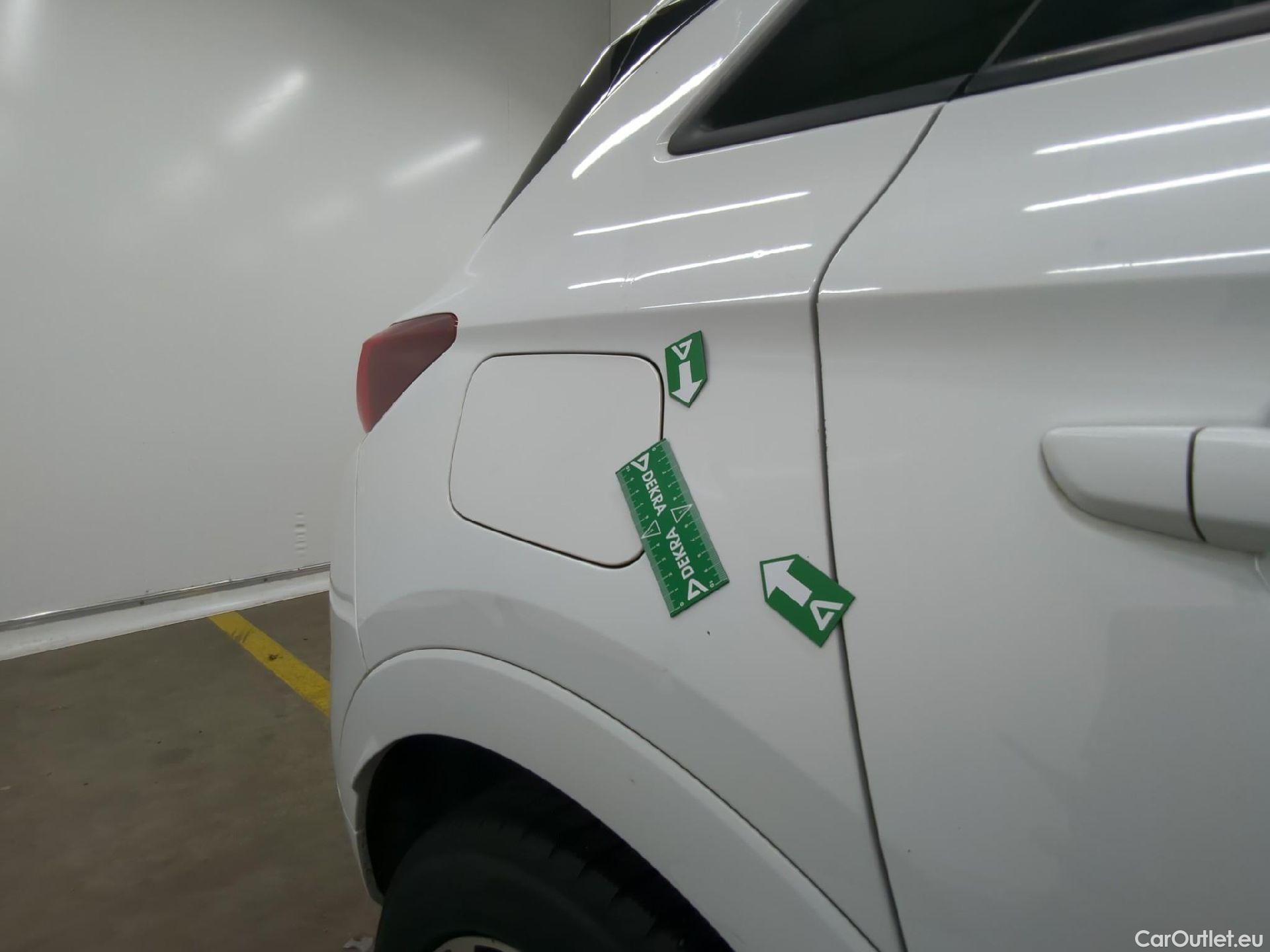  Opel   Grandland X Grandland X Elegance Business 1.5 130CV BVA8 E6d #26