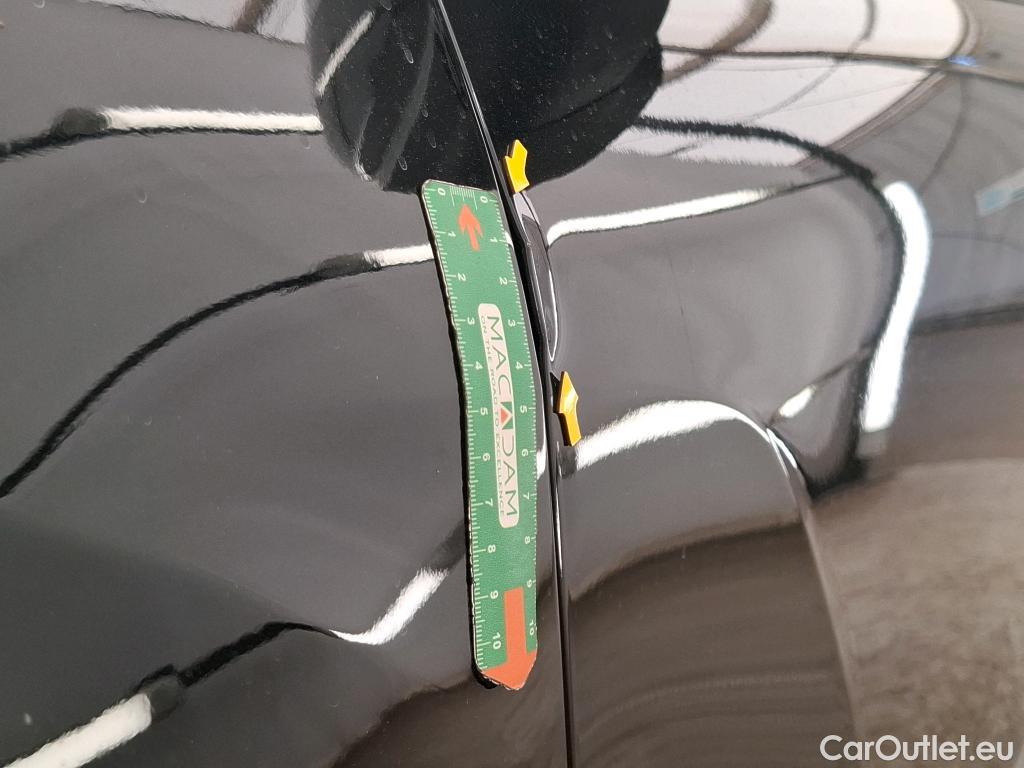  Citroen  C4  X Feel Pack 1.2 PureTech 130CV BVA8 6E #8